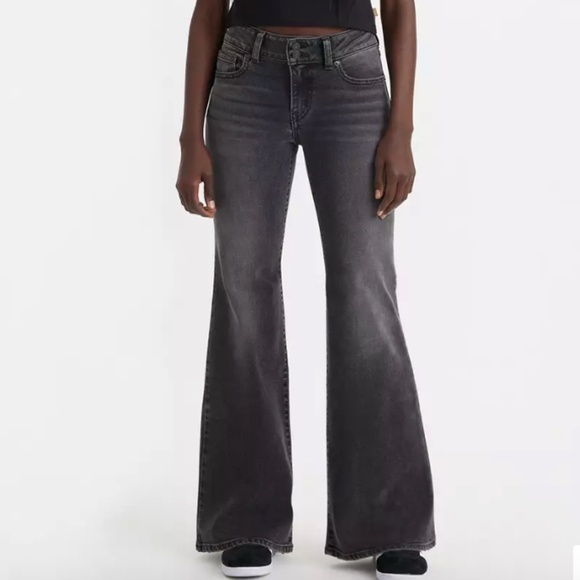 Levi’s | Size 26 | Superlow Flare | Washed Black - Picture 2 of 8
